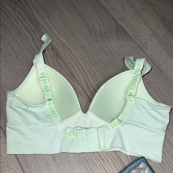 Victoria's Secret Light Green Bralette - Size XS - Picture 2 of 3
